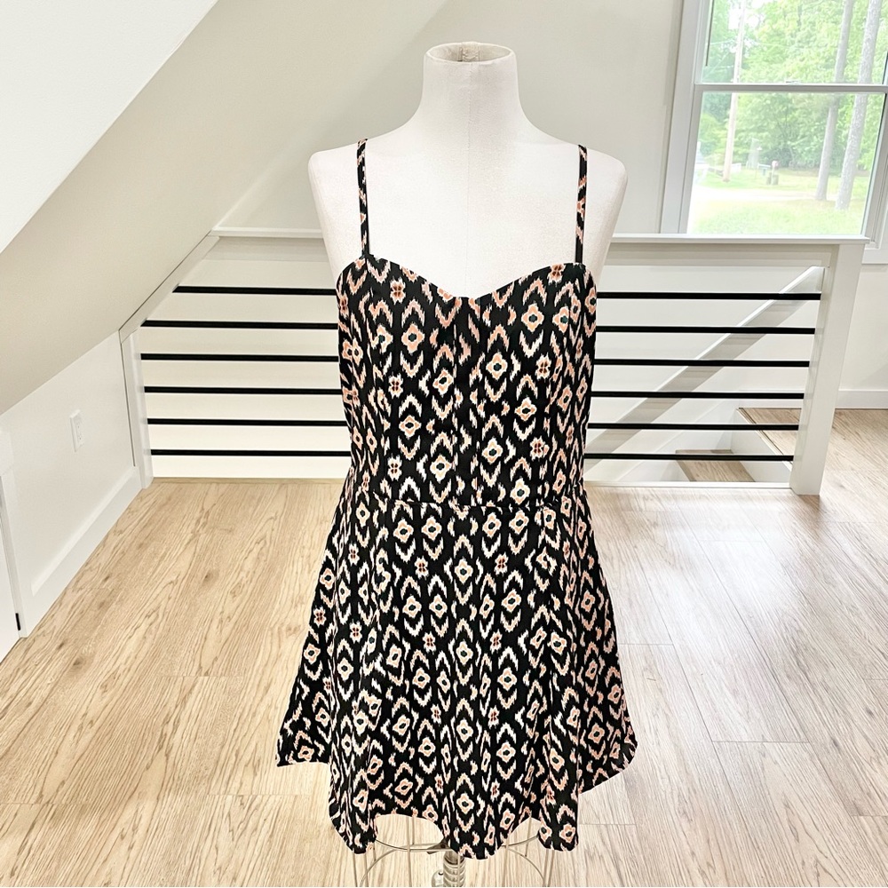 ⚫️ 
NWT L Jessica Simpson black and coral orange mini sundress